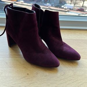 Stuart Weitzman, Booties